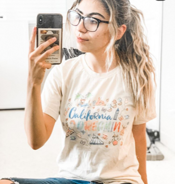 Disneyland T-Shirt California Dreamin' Tee Disney Inspired Icon Unisex T-Shirt